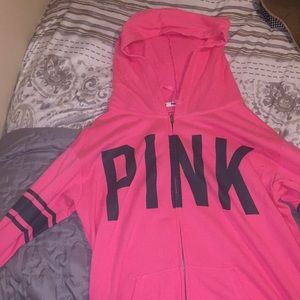 Women’s PINK zip up hoodie💗